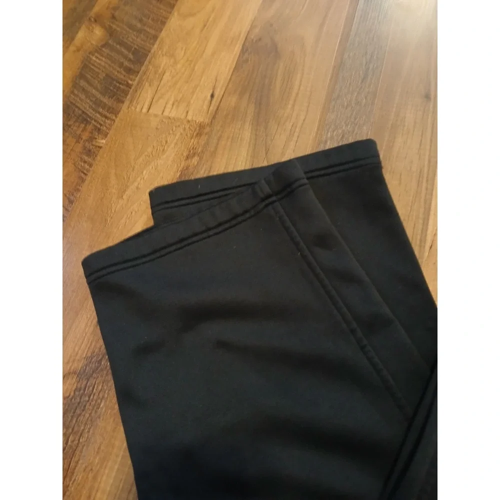Under Armour Men's Medium Black Loose Fit Sweatpants Joggers 28